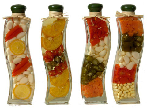 Декоративные бутылочки с овощами